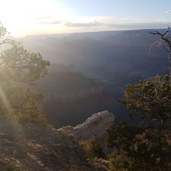 Grand Canyon bij zonsondergang.